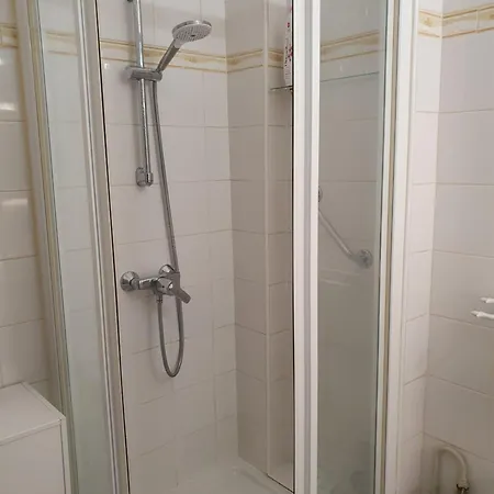 Apartment Le Lilas D Orly