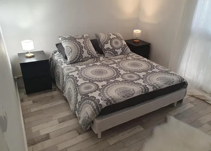 Le Lilas D Апартаменты *